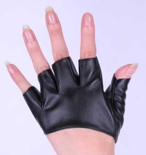 Protective gloves for pole fitness
